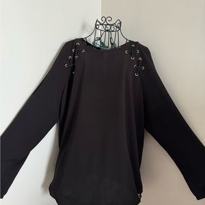 Michael Kors long sleeved loose casual top. size XL